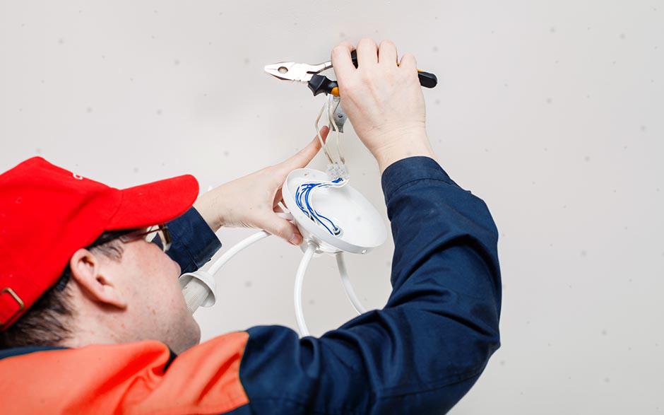 électricien de maintenance Champagne-sur-Seine